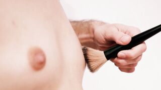 (ASMR brushing) Estimulación de pezones Tus tetas son el micrófono 4K
