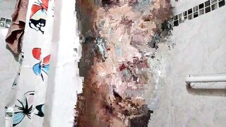 Bañate conmigo, mira como me enjabono