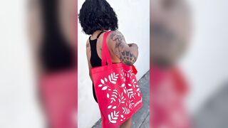 Me hizo venir en la calle