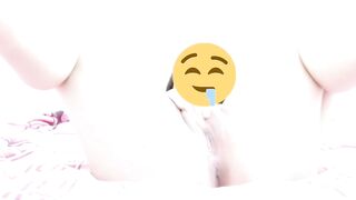 I masturbate with a sex toy and my pussy is super juicy