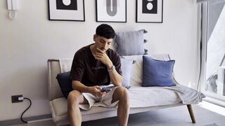 Amiga Curvy me pide ayuda con su cita de Tinder [Tariler]