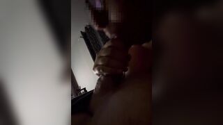 Ver television se volvió una candente escena raunchy con sexo oral pleasure y un gran culo