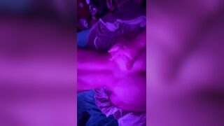 Universitaria caliente culona es follada por el culo por sorpresa - Gemidos reales Pov casero