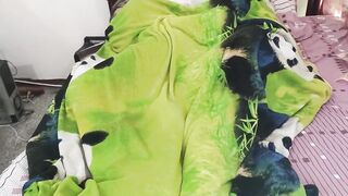 Llegando De Viaje En La Habitacion De La Hijastra De Mi Hermano LA Follo Duro