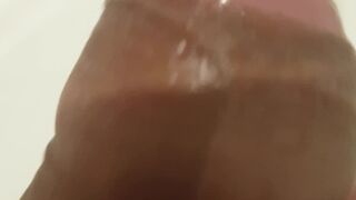 Tocandome en el lava manos