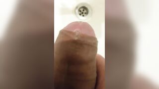 Tocandome en el lava manos