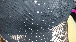 Me toco mientras todos duermen