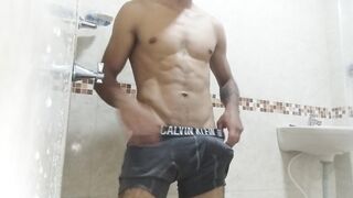 En la ducha con una vergota