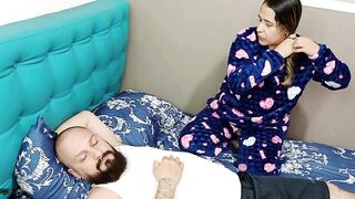 Te dejare estar aqui pero a cambio tendras que follarme el coño-porno en español