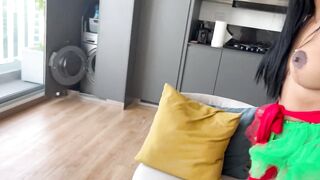 Stepdaughter gets screwed whilst stuck in the washing machine. Christmas theme