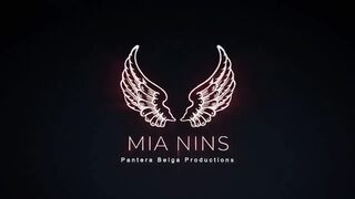 Wings & Claws: Paul Part three - Intimate Life, Confidence Issues & What Happened on the Sofa