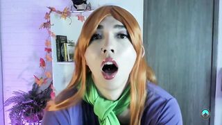 Puv Daphne Cosplay Burping Contest with Scooby