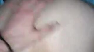 Mi jefe me recompensa con una rica cojida