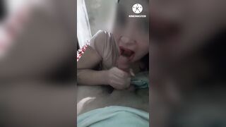 Argenta haciendo un rico pete hasta sacarle la lechita