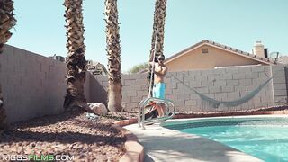 Large Tit Bikini Sweethearts Screwing The Pool Chap