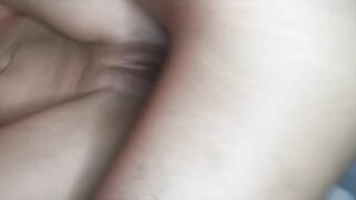 Me folle tan ricoa mi hermanastra que me pidió que le rompiera el culo también