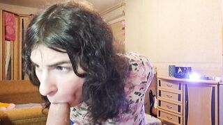 Livecam s&m sissy wench Alina shows how this babe craves to suck and deepthroat real knob