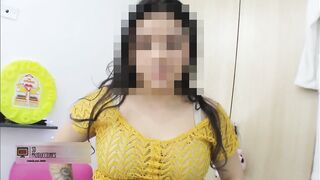 Me atreví a decirle a mi hermanastra que me chupara la polla y fue perfecto. Porno en español