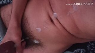 Hawt latino de Verga Enorme se Viene en su Cuerpo