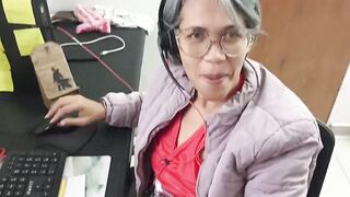 Do u like it when I suck your shlong whilst I work?