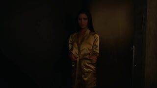 I Rubbed My Lover's Back in the Shower and This chab Picked Me up and Banged