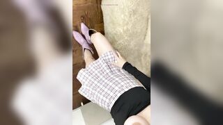 Salute Babys Do U Like My Outfit This day?