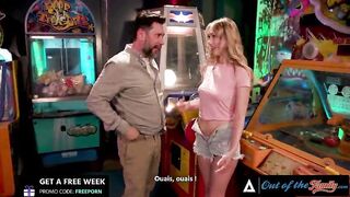 Sexy Chick Needs Her Stepdads Cock ASAP! FR SUBTITLES