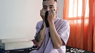 Encuentro ropa inward de mi ex, mira lo que pasa ???? - Santiago Betancurt