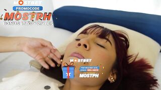 Dos putas muy cachondas juegan con su nueva bang machine parte two - AllisonSweet