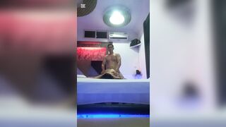 Sexo con mi vecina colegiala