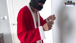 Stepmother got stucked and screwed on daybed . English subtitles