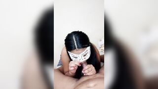 Este single me visita mientras mi esposo no esta en casa