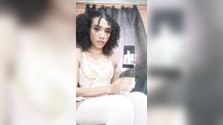 Calificando tu rica verga que me mandas pics por mensaje