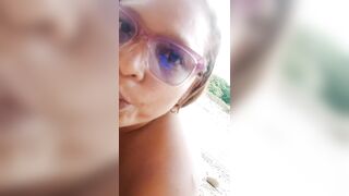 Colombian whore with bazookas is drilled on the beach