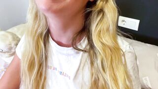 Tengo sexo con la amiga de mi mujer , ella recibe su primer creampie sin condon