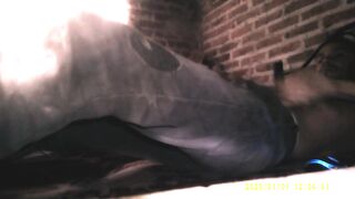 acostado cambiandome