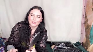 Miss Ffw Shows Her Current & Fresh SADOMASOCHISM Gear