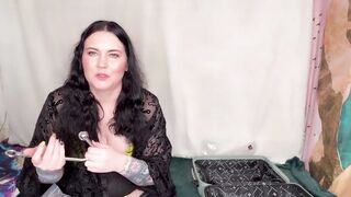 Miss Ffw Shows Her Current & Fresh SADOMASOCHISM Gear