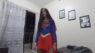 4K Supergirl