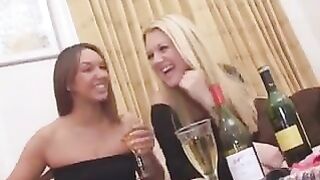 lesbian groupsex party