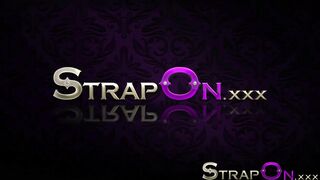 StrapOn Lesbians lick each other before using double dildo