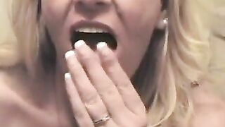 French Kissing Vulgar