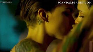 Ruby Rose & Christina Ricci Lesbian Kiss - ScandalPlanet.Com