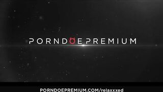 RELAXXXED - Erotic oiled up massage with lesbian blondes