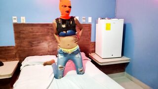 rica morena exitada se masturba tan rico