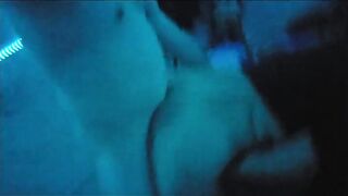 Exnovia le encanta que le siga dando de mi verga, es una puta y eso me excita