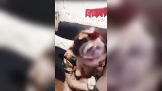 FELIZ CUMPLEAÑOS. HOTWIFE SOPLA LA VELA MIENTRAS CHUPA LA PIJA. LIVE NENAMALA