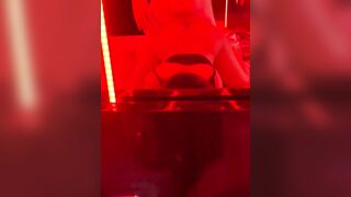 mi llenándome de su rica leche