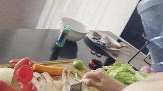 Hawt cooking. Titjob carrot and covering myself in syrup. Come smack me!