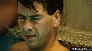 Heisse Pool-Orgie mit oralen Freuden